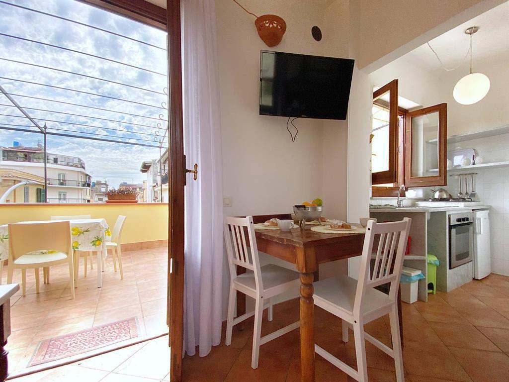 Solemar Sicilia - Casa Maria Lejlighed Santa Flavia Eksteriør billede