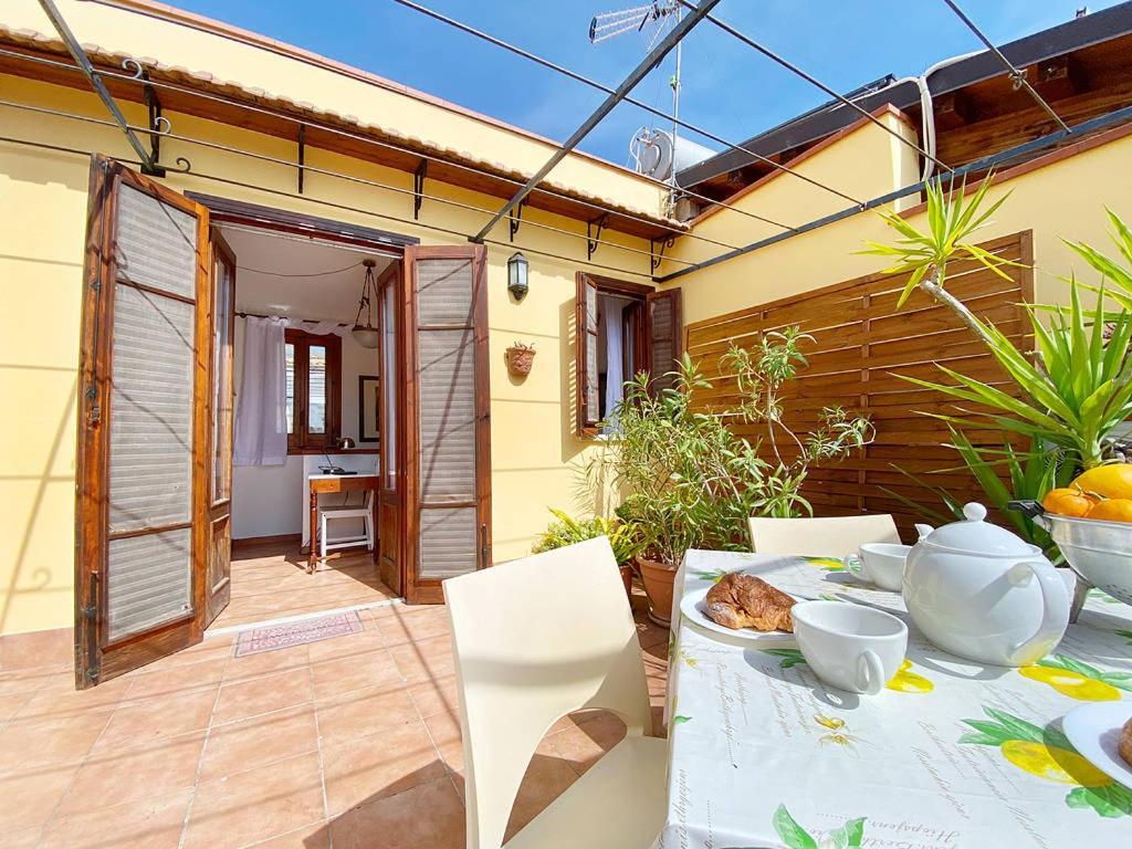 Solemar Sicilia - Casa Maria Lejlighed Santa Flavia Eksteriør billede